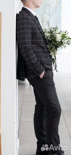 Мужской классический костюм