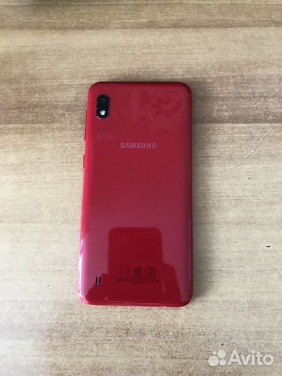 Samsung Galaxy A10, 2/32 ГБ