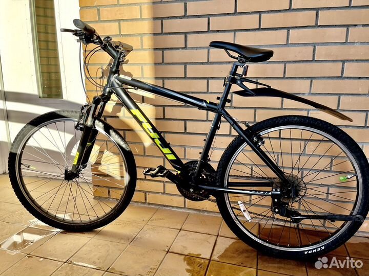 Велосипедfuji Adventure Sport (рама 17)