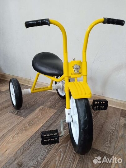 Трехколесный велосипед Зубренок
