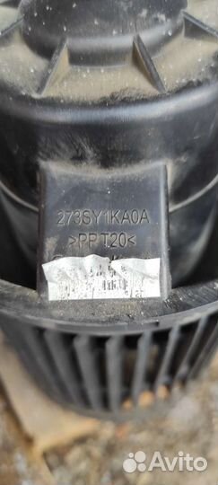 Вентилятор кондиционера Ниссан джук