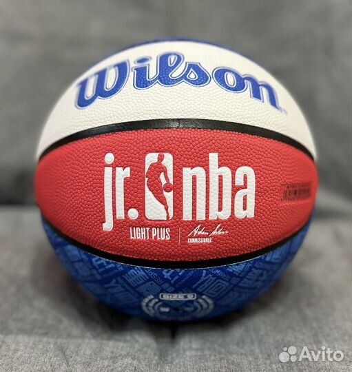 Размер 5. Баскетбольный мяч Wilson jr.nba. Indoor