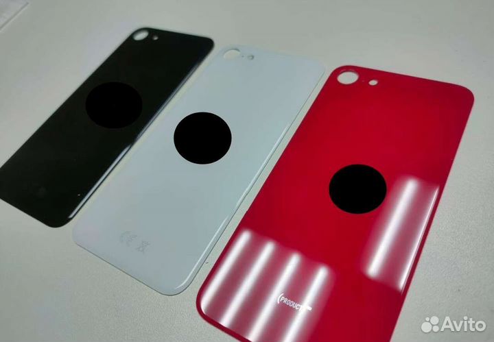 Заднее стекло iPhone SE 2020