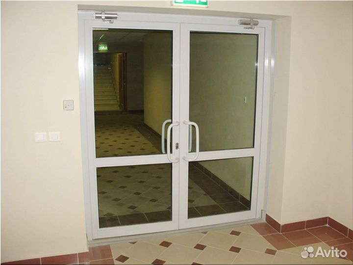 Пластиковые двери