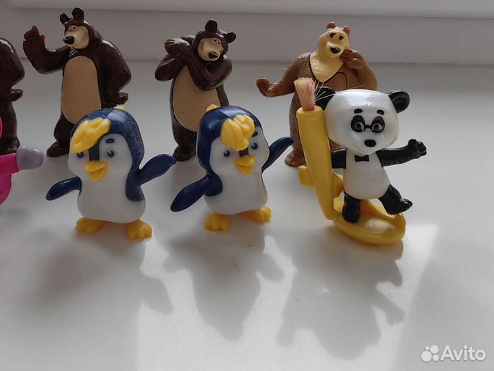 Игрушки из киндера, Маша и медведь