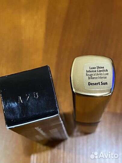 Помада для губ Bobbi Brown