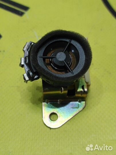 Динамик высокочастотный передний левый Toyota