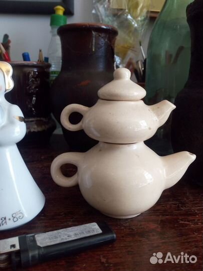 Девушка в кокошнике с голубем и другое из СССР