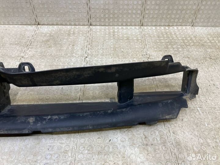 Воздуховод радиатора Bmw X7 G07 2018