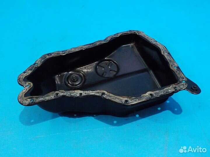 Масляный поддон двигателя Ford Kuga 1 2008-2012