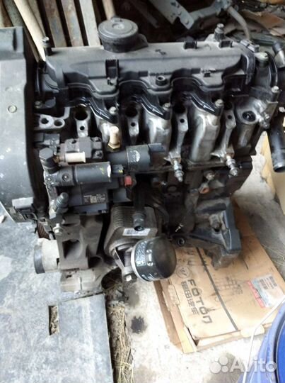 Двигатель renault 1.5 dci K9K