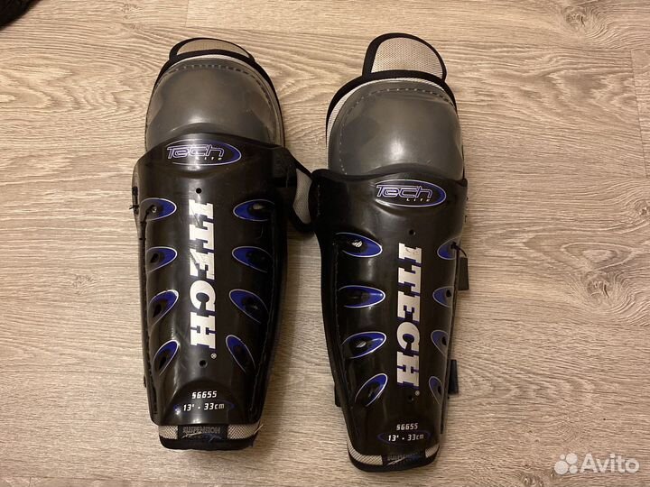 Хоккейная форма наколенники