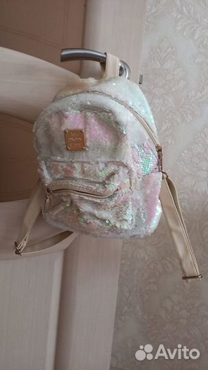 Рюкзак паетками для девочки