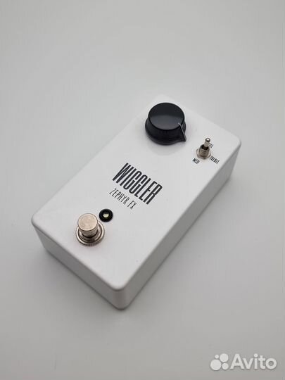 Бустер Zephyr FX Wiggler 1-Knob