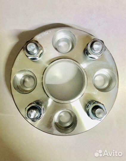 Колесные проставки на Ладу 25мм