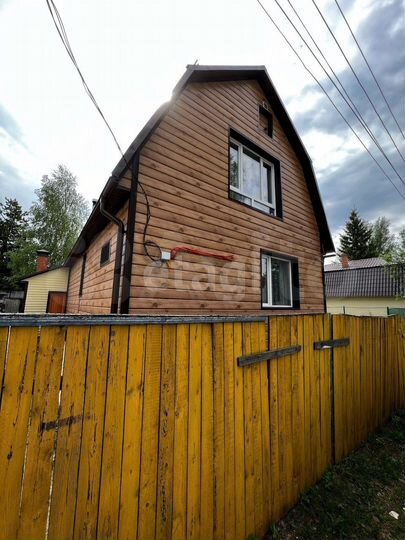 Дом 99,8 м² на участке 5,3 сот.