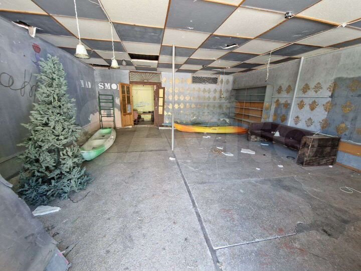 Торговая площадь, 71 м²