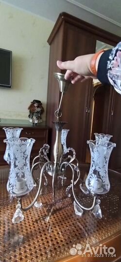 Изящная люстра под бронзу