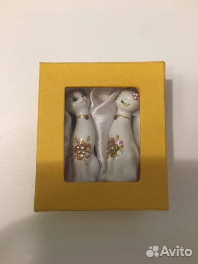 Фарфоровые фигурки интерьерные