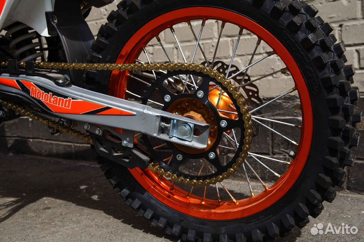 Мотоцикл Кросс Motoland SX250 (172FMM)