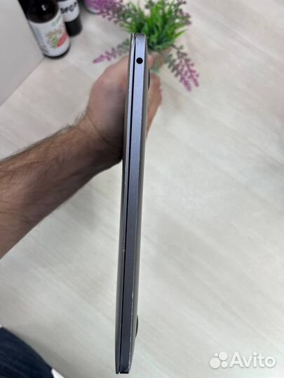 Macbook Pro 13 m1 8/256gb A2338