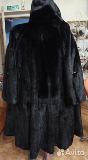 Шуба норковая с капюшоном
