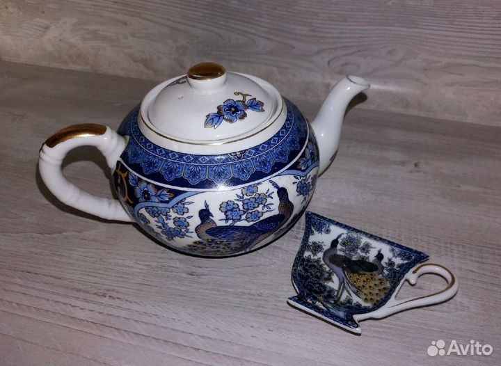 Чайник заварочный и подставка для чайного пакетика