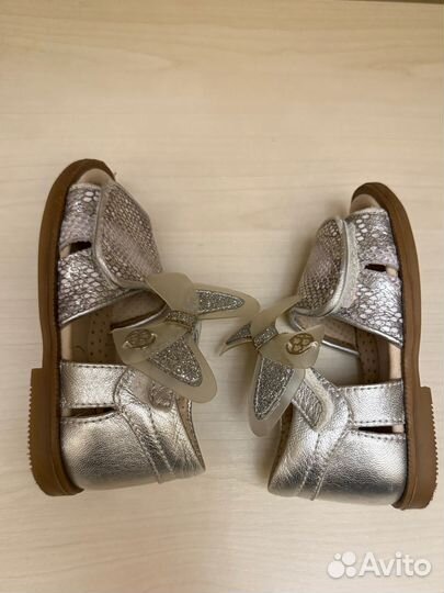 Босоножки для девочки