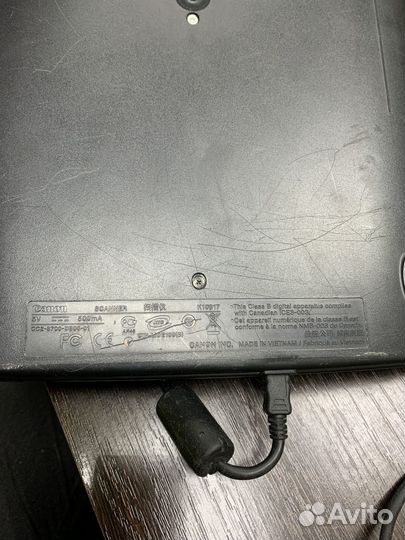 Canon сканер LiDE100