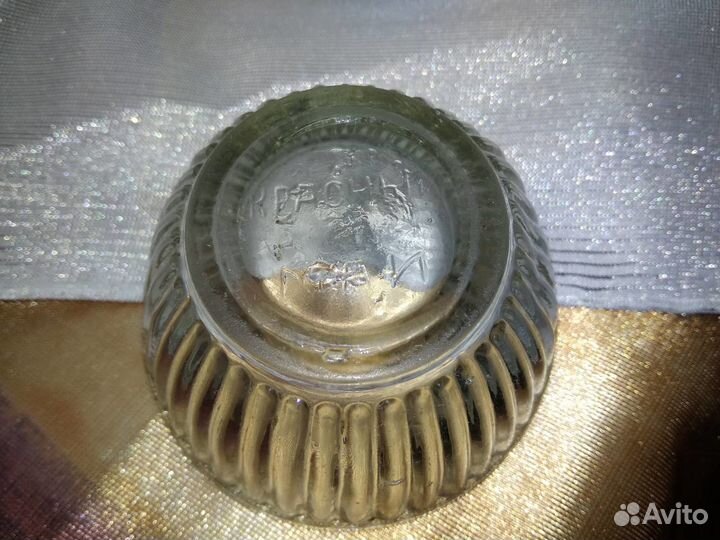 Солонка Стекло СССР Красный май с клеймом