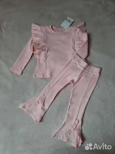 Костюм для девочки zara 98-104
