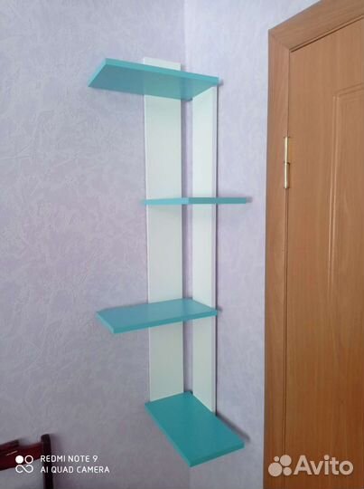 Полка настенная угловая