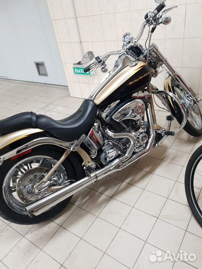 Harley Davidson Softail Deuce CVO