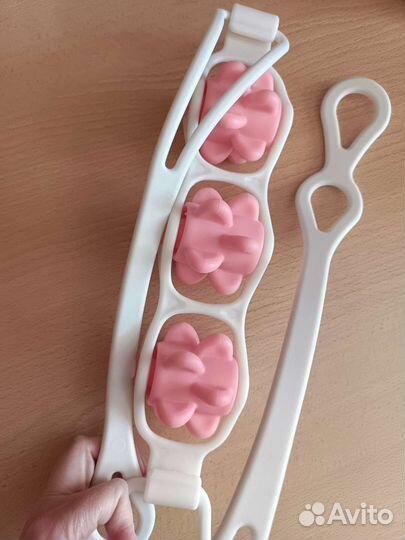 Роликовый массажёр для спины