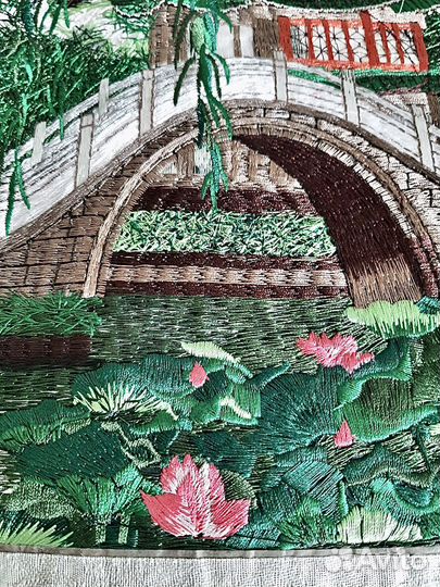 Картины вышитые шелком