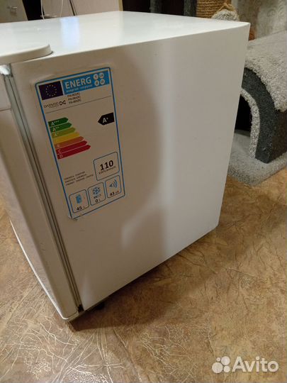 Холодильник маленький