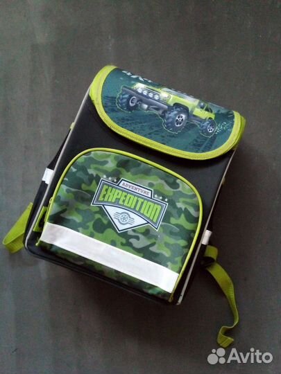 Школьный рюкзак