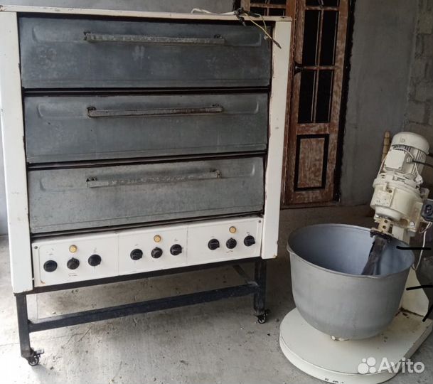 Печка и тестомиситель