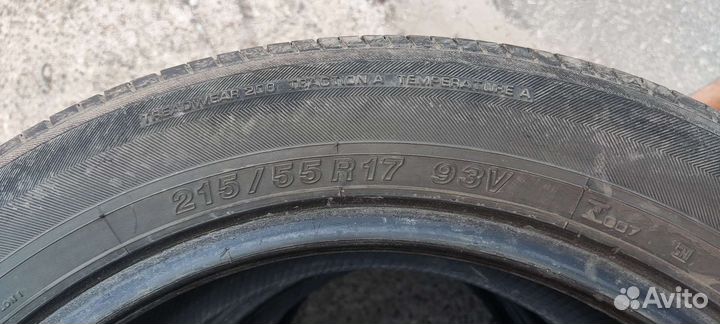 Yokohama dB Decibel E70 215/55 R17