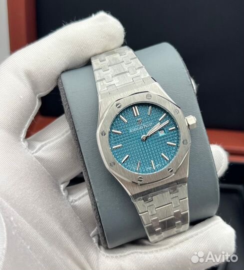 Женские часы Audemars Piguet Royal Oak