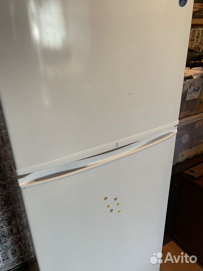 Холодильник Samsung RT44mbsw