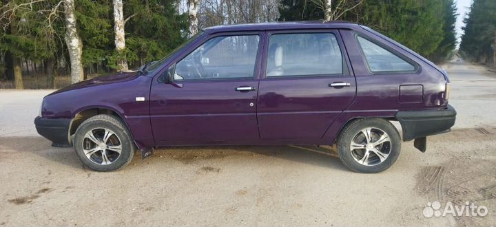 ИЖ 2126 1.6 МТ, 2004, 102 205 км