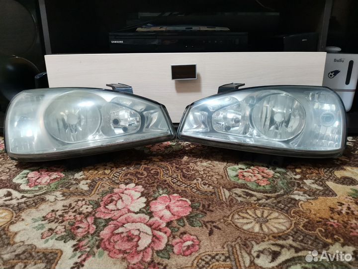 Фары для Лада Калина