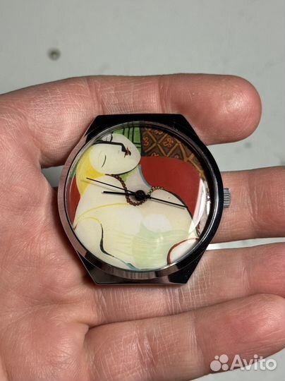 Часы Ракета-Пикассо Сон Сюрреализм