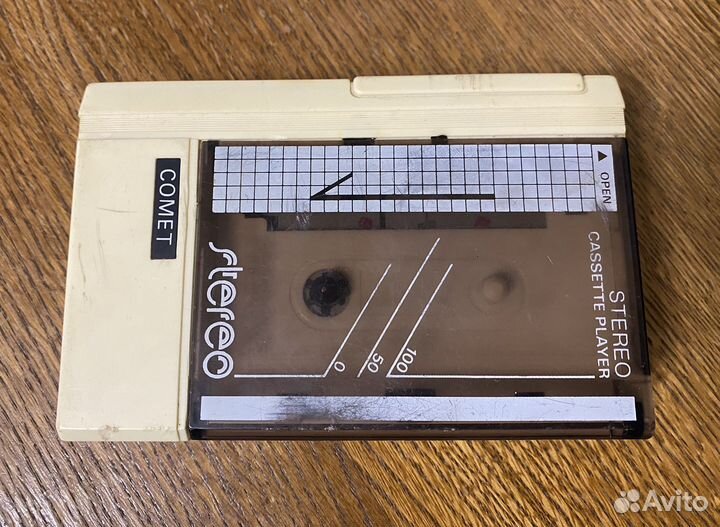 Кассетный стерео аудиоплеер винтаж Япония
