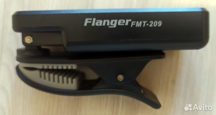 Flanger FMT-209 Метроном/Тюнер/Тон-генератор