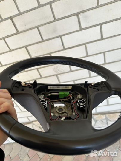 Руль на volvo s40