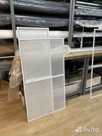 Антимоскитная сетка на окна и двери