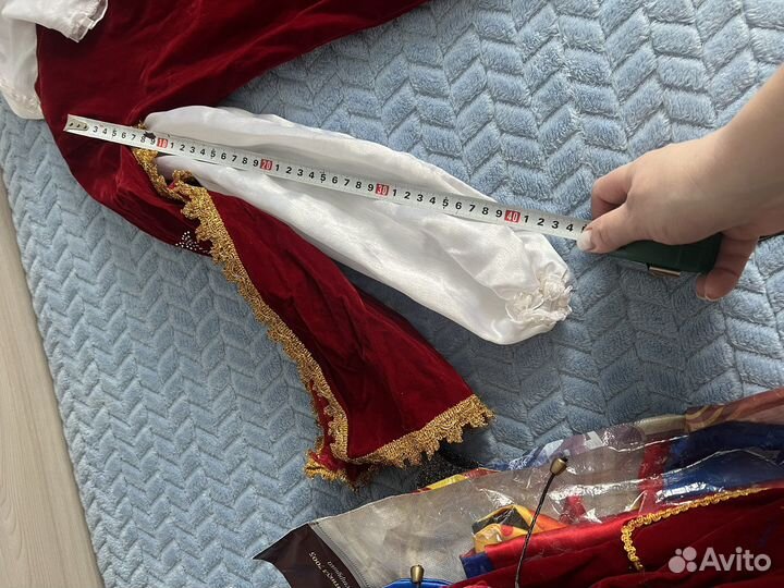 Продам костюм, без шляпы