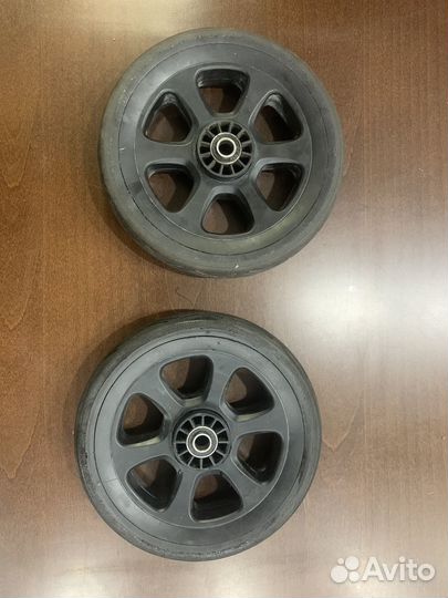 Передние колеса Joolz Day 2